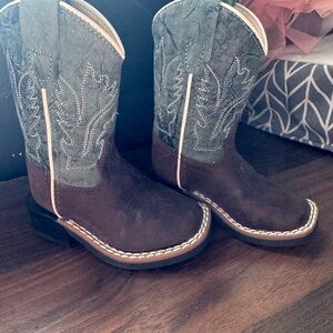 Old west toddler boots size 4